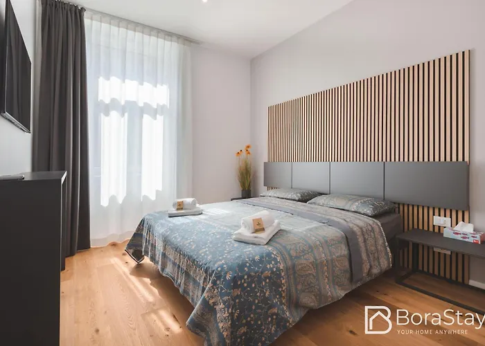 Vista Liberty - Center Ponte Rosso